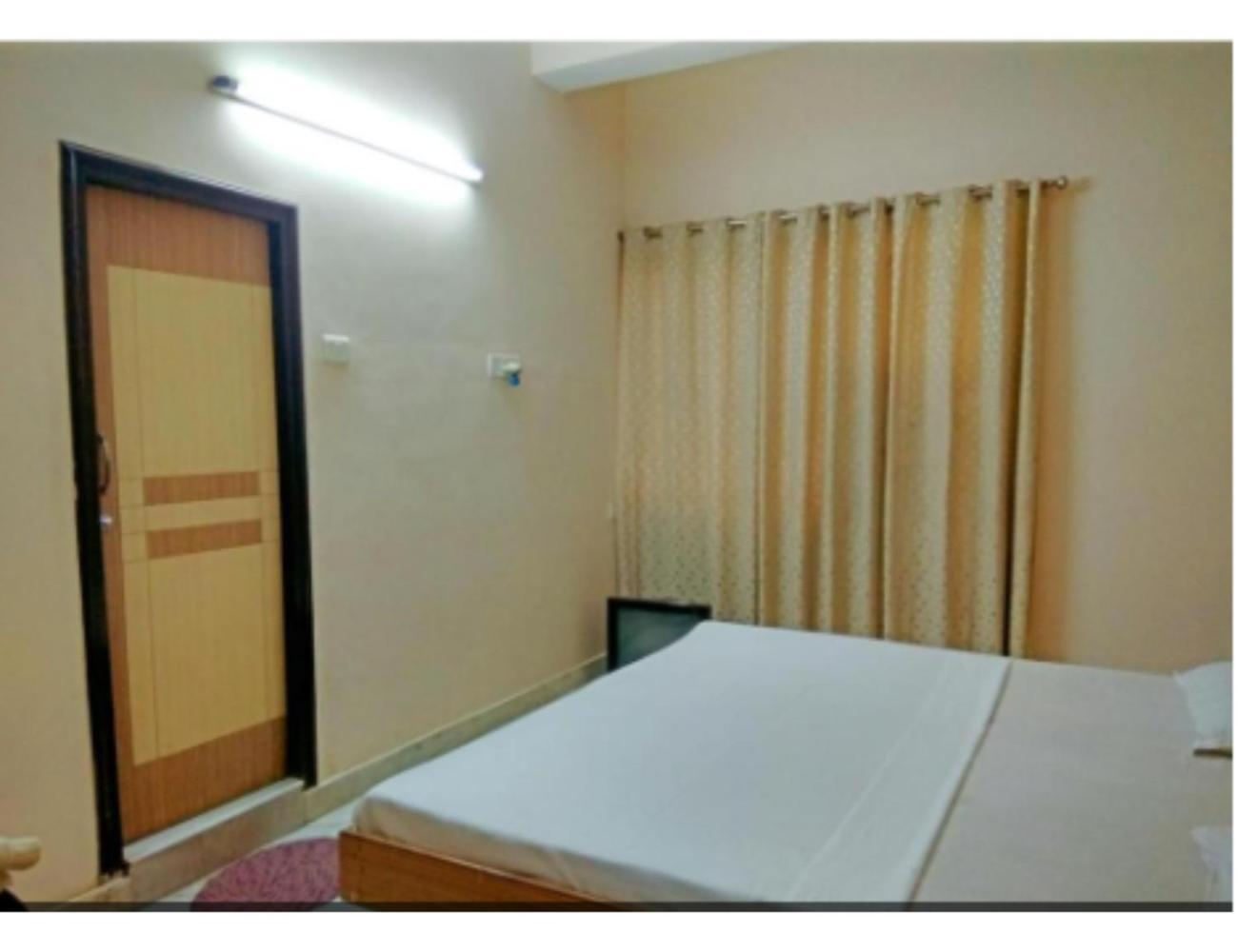 Hotel Basera Guest House, Saharanpur Ngoại thất bức ảnh