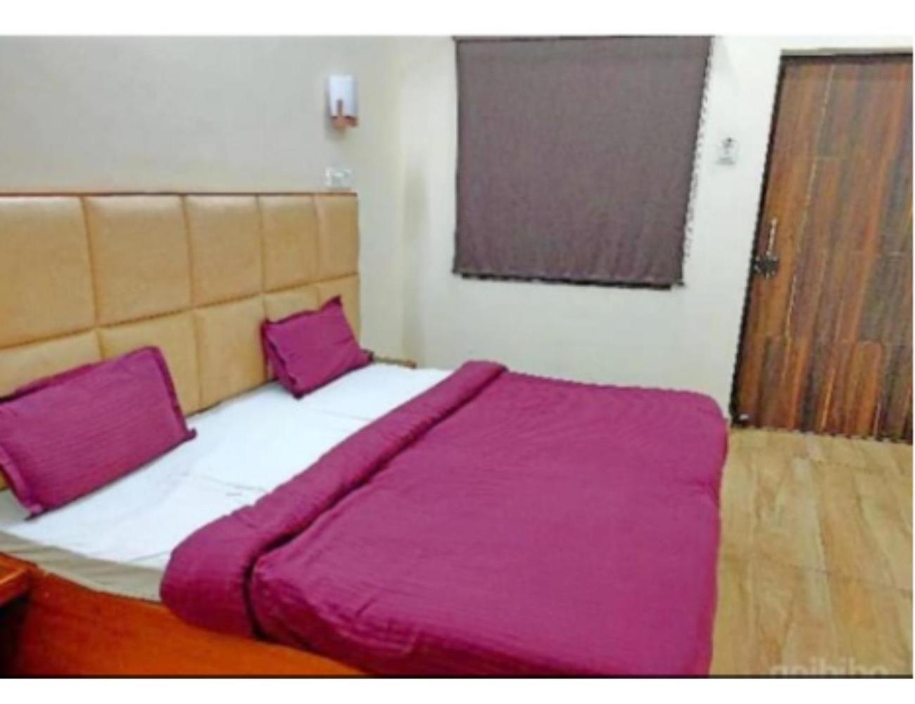 Hotel Basera Guest House, Saharanpur Ngoại thất bức ảnh