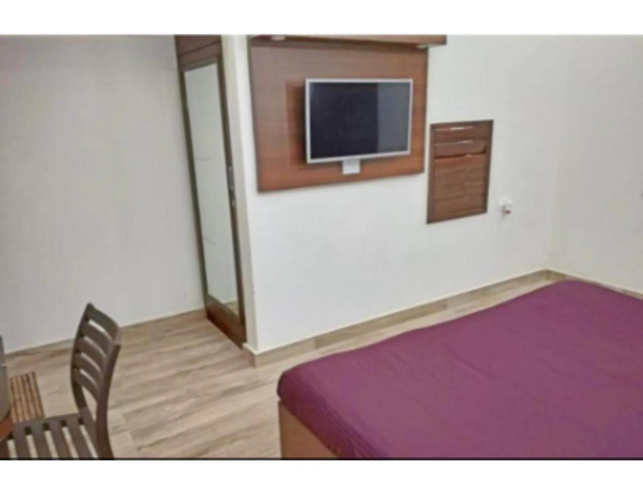 Hotel Basera Guest House, Saharanpur Ngoại thất bức ảnh